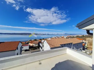 Apartment in Crikvenica, 3 bedrooms, 2 terraces and sea view - 10