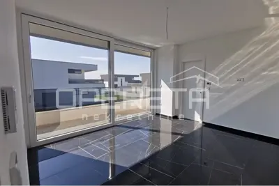 House for sale in Zemunik Donji, 217 m² - 2