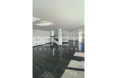 House for sale in Zemunik Donji, 217 m² - 5