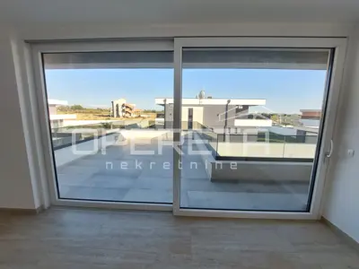 House for sale in Zemunik Donji, 217 m² - 4