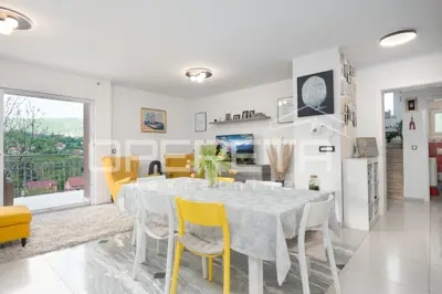 Haus zum Kauf in Granešina, 207 m² - 3