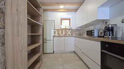 Haus zum Kauf in Grižane-Belgrad, 350 m² - 8