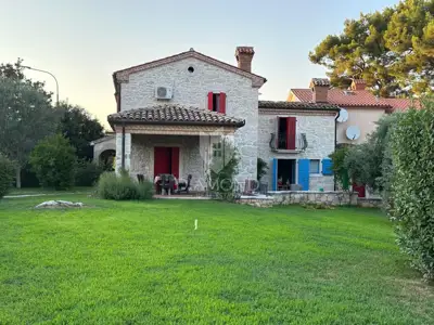 Kuća 330 m², Labin okolica - bazen i sauna - 4