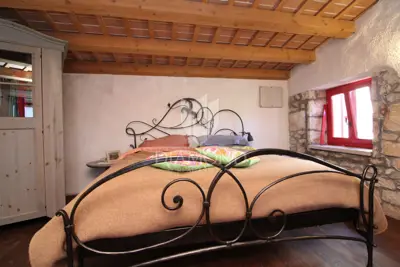 Kuća 330 m², Labin okolica - bazen i sauna - 19