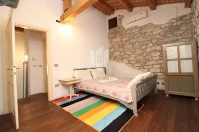 Kuća 330 m², Labin okolica - bazen i sauna - 21