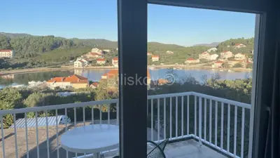 Stan 127 m², Lumbarda, 120 m od mora i plaže