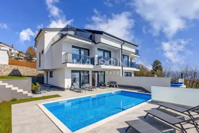 Exklusive Wohnung in Lovran mit privatem Pool