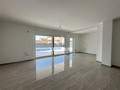 Wohnung in Novigrad, Erdgeschoss mit Pool und Meerblick - 5
