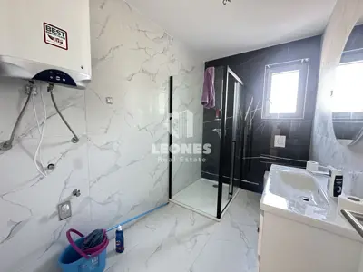 Wohnung in Novigrad, Erdgeschoss mit Pool und Meerblick - 11