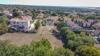 Građevinsko zemljište 442 m², Ližnjan - mirna lokacija