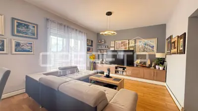 House 1084 m², Lukavec - detached family house - 5