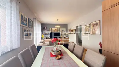 House 1084 m², Lukavec - detached family house - 4