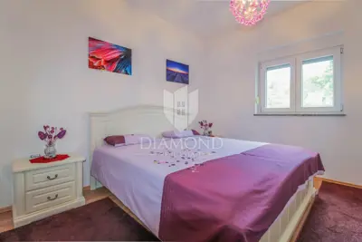 House 268 m², Umag surroundings - sea view and large yard - 7