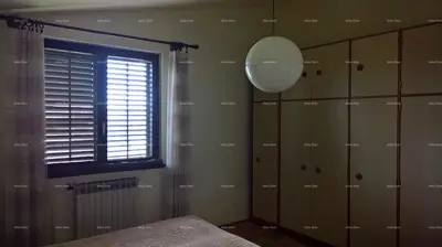 Kuća 300 m², Pula - Škatari, mirno obiteljsko okruženje - 13