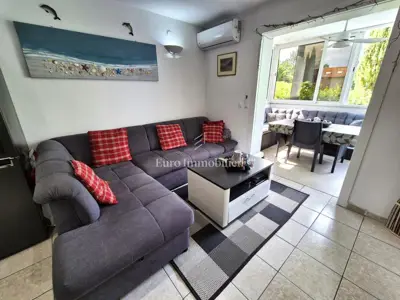 Apartman 62 m², Malinska - 2 spavaće sobe i 2 loggie - 3