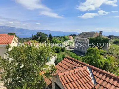 Kuća, Brač, 120 m², 495 000 € - 10