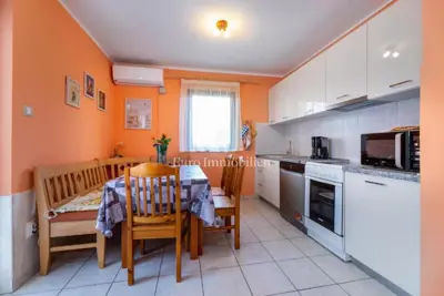 Apartment in Baška, 2 bedrooms, 2 bathrooms and yard 84 m² - 4