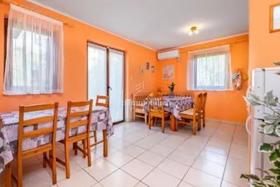 Apartment in Baška, 2 bedrooms, 2 bathrooms and yard 84 m² - 2