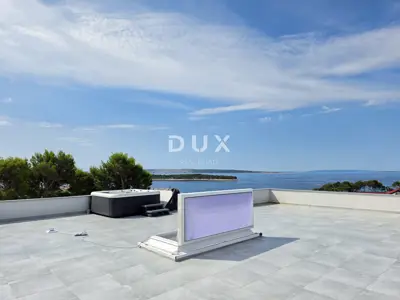 Rab Island, Banjol - Luxury penthouse with 360° view - 17