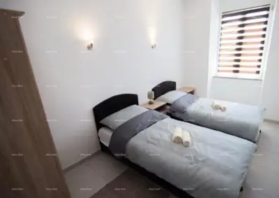 Stan u centru Pule, prizemlje, 3 spavaće sobe - 7