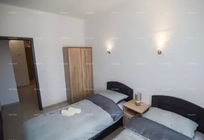 Stan u centru Pule, prizemlje, 3 spavaće sobe - 6