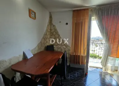 Wohnung 63,6 m², Kaštanjer - 2 Schlafzimmer, Loggia und Terrasse - 3