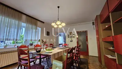 Kuća 260 m², Kraljevec - tri etaže i garaža za 2 automobila - 12