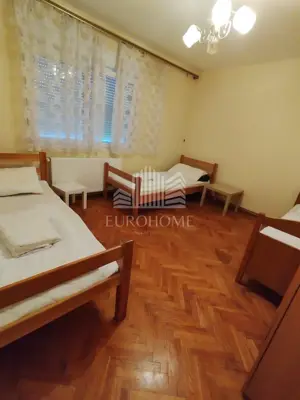 Haus, Kloštar Ivanić, 7 Zimmer und 3 Badezimmer - 9