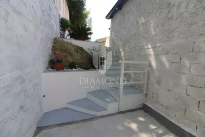 House for sale in Kršan, 202 m² - 19