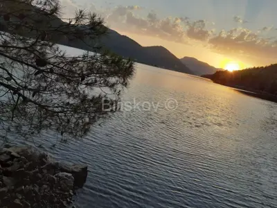 For sale, agricultural land, first row by the sea - 2