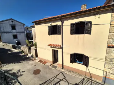 Kamena kuća 55 m², Sveti Vid - 2 spavaće sobe i terasa - 3