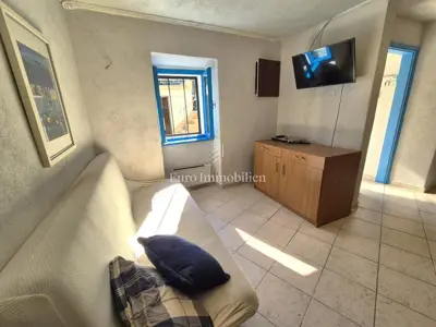 Kamena kuća 55 m², Sveti Vid - 2 spavaće sobe i terasa - 6