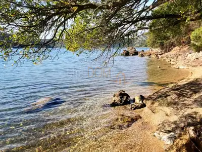 * Veliko građevinsko zemljište sa pogledom na more * - 11