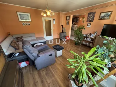 Apartment 75 m², Škurinje, Rijeka - ground floor, three rooms plus a living room