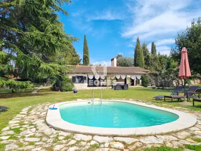 Vila 170 m², Umag, pogled na more i bazen