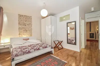 Haus 260 m², Bale - Altstadtzentrum und Meerblick - 7