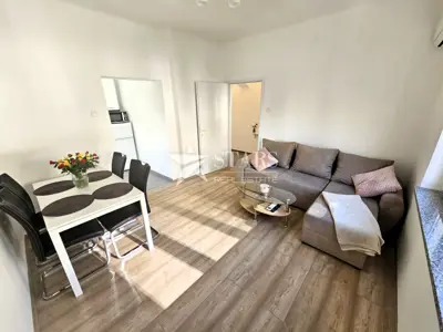 Stan 51 m², Rijeka Centar - dvije jedinice, adaptirano - 2