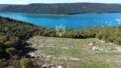Building plot 8,700 m², Labin - sea view - 2