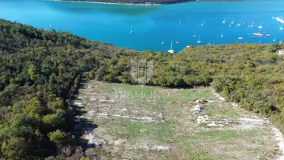 Building plot 8,700 m², Labin - sea view - 3