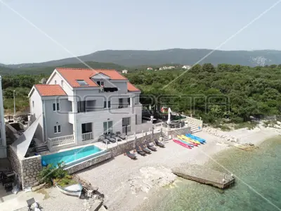 House 320 m², Janjina na Pelješcu, private beach and pool