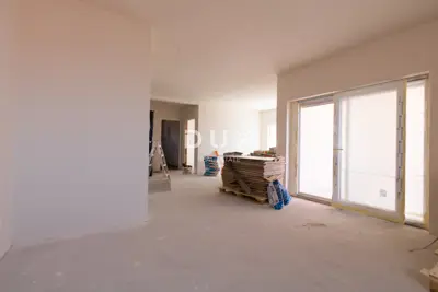 Penthouse 104,2 m², Vodice - 2 lođe i spremište - 5
