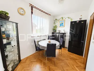 Stan 92 m², Sesvete - 3,5-soban s dvije lođe - 4