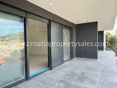Stan 136 m², Trogir - novogradnja s pogledom na more - 10