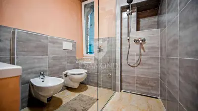 House 142 m², Rovinj center - renovated and furnished - 11