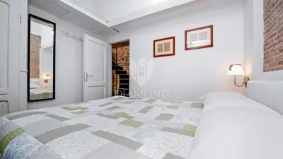 House 142 m², Rovinj center - renovated and furnished - 16