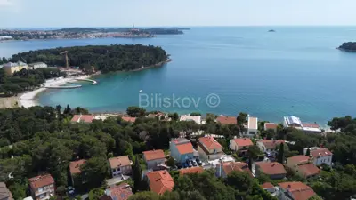 House 600 m², Rovinj, second row to the sea