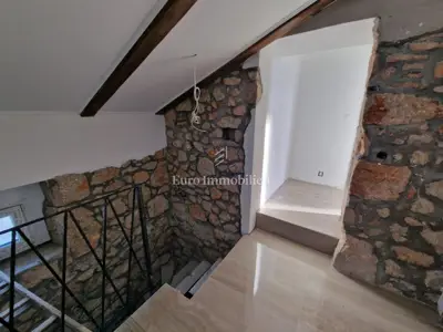 Semi-detached stone house 134 m², Dobrinj - pool and garden area - 9