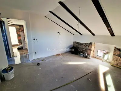Semi-detached stone house 134 m², Dobrinj - pool and garden area - 7