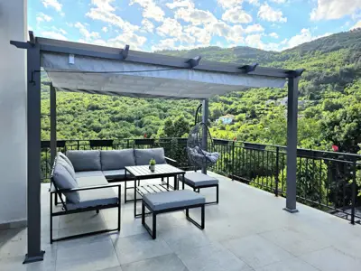 Haus, Brseč, Blick auf die Natur und Terrasse - 17