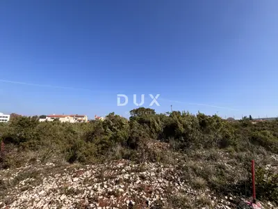 Land plot for sale in Debeljak